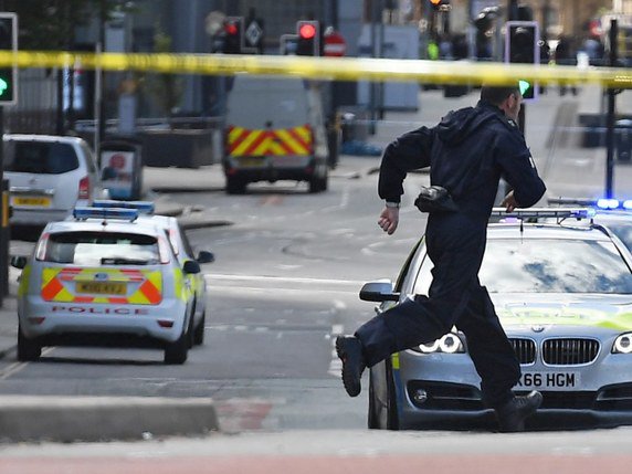 Attaque au couteau à Manchester: l'antiterrorisme chargé de l'enquête