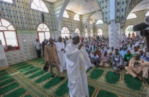 MACKY SALL A GUEDIAWAYE : « Je n'accepterai pas que des petites gens brûlent ce pays » MACKY SALL A GUEDIAWAYE : « Je n'accepterai pas que des petites gens brûlent ce pays »