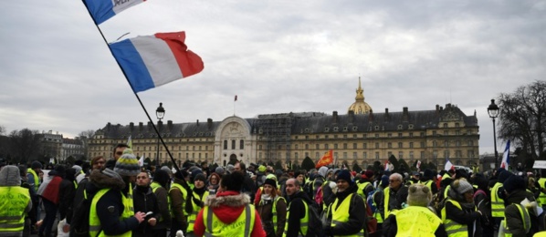 Les "Gilets jaunes" de nouveau dans la rue après les premiers débats