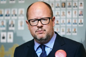 Dans la douleur, la Pologne dit adieu au maire de Gdansk Dans la douleur, la Pologne dit adieu au maire de Gdansk