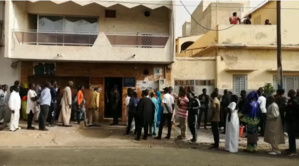 Une star, le peuple ! Une star, le peuple !