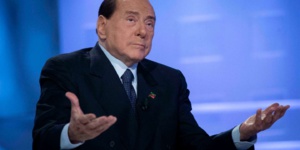 Italie: Berlusconi à nouveau visé par une enquête judiciaire