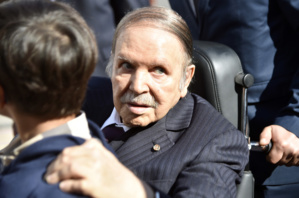 Abdelaziz Bouteflika est rentré en Algérie après une hospitalisation de deux semaines à Genève Abdelaziz Bouteflika est rentré en Algérie après une hospitalisation de deux semaines à Genève