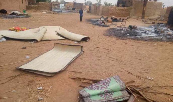 Mali : ce que l'on sait du massacre d'au moins 130 habitants d'un village peul Mali : ce que l'on sait du massacre d'au moins 130 habitants d'un village peul