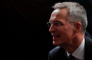 Stoltenberg défend l'Otan, met en garde contre la montée de la Russie