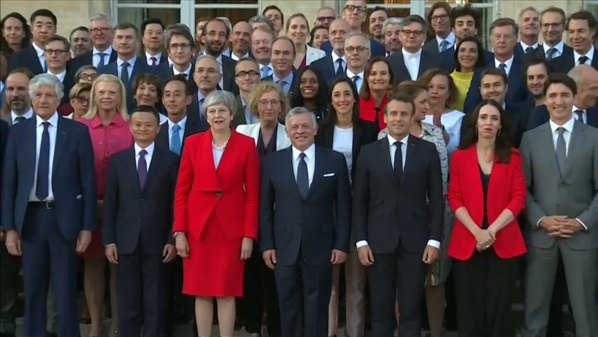 Emmanuel Macron et la 1ère ministre de Nouvelle Zélande Jacinda Ardern