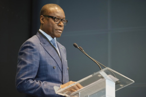 Pierre Goudiaby Atépa lance le projet "la nouvelle route de l’acier et de l’aluminium" Pierre Goudiaby Atépa lance le projet "la nouvelle route de l’acier et de l’aluminium"