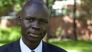 Le Sud-Soudan emprisonne un éminent économiste après des interviews avec les médias Le Sud-Soudan emprisonne un éminent économiste après des interviews avec les médias