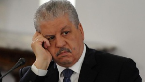 Algérie: L'ex-Premier ministre Abdelmalek Sellal en détention Algérie: L'ex-Premier ministre Abdelmalek Sellal en détention
