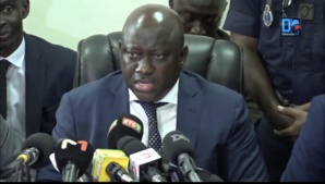 Le peuple sénégalais au défi entre les manœuvres/ pièges du procureur de la République et une violence policière sauvage indescriptible. Le peuple sénégalais au défi entre les manœuvres/ pièges du procureur de la République et une violence policière sauvage indescriptible.