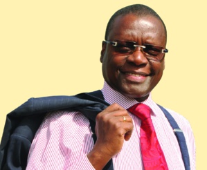 DOSSIER FRANCK TIMIS-ALIOU SALL : Atepa convoqué à la DIC jeudi matin. "J'y serai à la première heure." DOSSIER FRANCK TIMIS-ALIOU SALL : Atepa convoqué à la DIC jeudi matin. "J'y serai à la première heure."