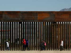 Washington envoie de nouveaux renforts à la frontière mexicaine