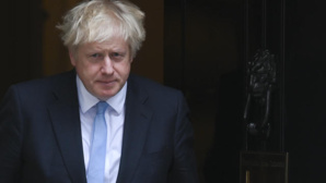 Le Parlement britannique votera lundi sur des élections anticipées