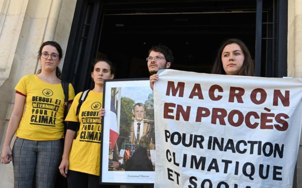 Décrocher un portrait de Macron jugé "légitime" au tribunal de Lyon