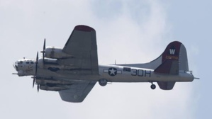 USA: Le crash d'un bombardier de la Seconde Guerre mondiale fait 7 morts