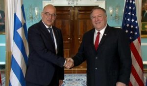 L'Américain Mike Pompeo signe en Grèce un accord de défense