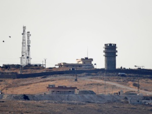 Les forces de Damas se déploient dans les territoires kurdes Les forces de Damas se déploient dans les territoires kurdes