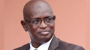 Surréaliste débat sur la révision d’un procès (Par Abdou Latif Coulibaly) Surréaliste débat sur la révision d’un procès (Par Abdou Latif Coulibaly)