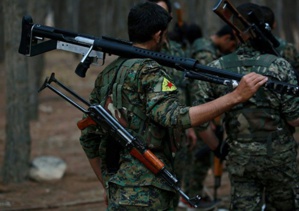 Syrie: Près de 500 djihadistes se sont évadés de prison, selon Moscou Syrie: Près de 500 djihadistes se sont évadés de prison, selon Moscou