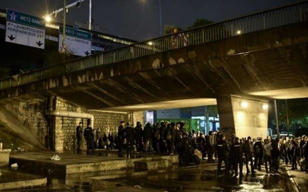 La moitié des campements de migrants vidés dans le nord-est de Paris La moitié des campements de migrants vidés dans le nord-est de Paris