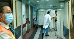 Hong Kong: Un étudiant est mort après une chute lors des manifestations du week-end