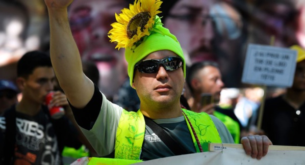 Gilets Jaunes: Un an après, les braises couvent encore