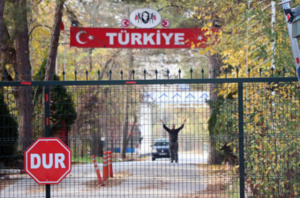 Un djihadiste américain expulsé aux Etats-Unis Un djihadiste américain expulsé aux Etats-Unis