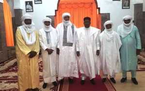 Niger-Mali : Mahamadou Issoufou a reçu des chefs touaregs de Kidal