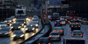 Grèves: plus de 620 km de bouchons en Ile-de-France Grèves: plus de 620 km de bouchons en Ile-de-France