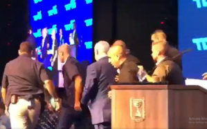 Tirs de roquettes: Netanyahu et sa femme évacués d'un meeting Tirs de roquettes: Netanyahu et sa femme évacués d'un meeting