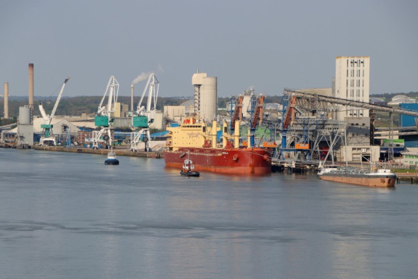 Du Havre à Marseille, le blocage des ports pèse sur l'économie française