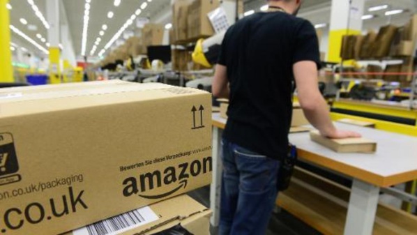 Plus de 300 employés critiquent publiquement Amazon en signe de défiance