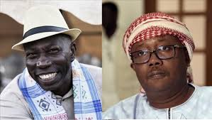 Emballo, vainqueur déclaré (d.) et Pereira, perdant qui espère encore...