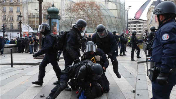 «Gilets jaunes»: 21 interpellations