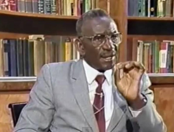 CHEIKH ANTA DIOP: Un numéro spécial du journal Ferñent/L'Etincelle (février 2020) (document en pièce jointe) CHEIKH ANTA DIOP: Un numéro spécial du journal Ferñent/L'Etincelle (février 2020) (document en pièce jointe)