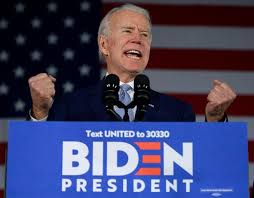 Les bonnes nouvelles s'enchaînent pour Biden avant le "Super Tuesday"