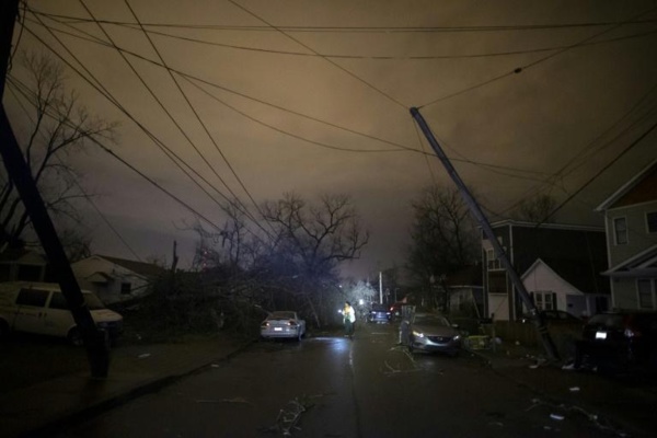 Au moins 23 morts après des tornades dans la région de Nashville Au moins 23 morts après des tornades dans la région de Nashville