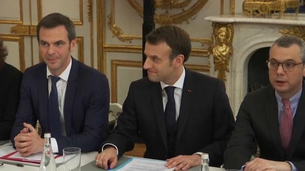 Coronavirus en France: le bilan monte à sept morts, épidémie «inexorable», selon Macron Coronavirus en France: le bilan monte à sept morts, épidémie «inexorable», selon Macron