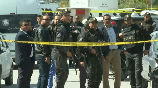 Attentat-suicide contre l’ambassade US de Tunis: cinq personnes arrêtées