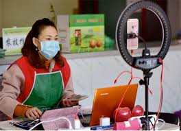 “La reprise du travail en ligne” apporte de nouvelles opportunités aux secteurs traditionnels en Chine