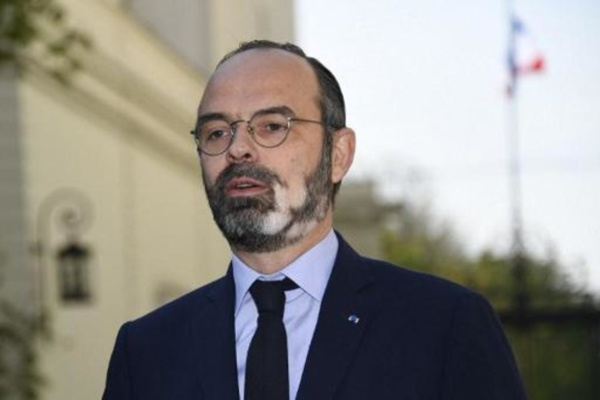 Coronavirus/France: le Premier ministre s’alarme d’une « vague extrêmement élevée » qui « déferle » sur le pays Coronavirus/France: le Premier ministre s’alarme d’une « vague extrêmement élevée » qui « déferle » sur le pays