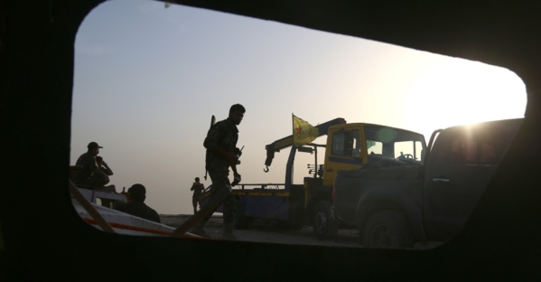 Syrie: mutinerie et évasions d’une prison où sont détenus des jihadistes de l’EI Syrie: mutinerie et évasions d’une prison où sont détenus des jihadistes de l’EI