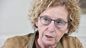 Coronavirus en France: 5,8 millions de salariés en chômage partiel, soit un sur quatre (Pénicaud) Coronavirus en France: 5,8 millions de salariés en chômage partiel, soit un sur quatre (Pénicaud)