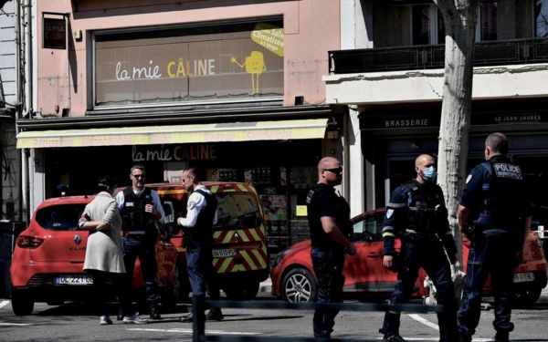 Attaque de Romans-sur-Isère: l'assaillant mis en examen et placé en détention Attaque de Romans-sur-Isère: l'assaillant mis en examen et placé en détention