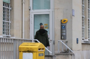 « Masques contre gel »: quand La Poste fait du troc avec Intermarché « Masques contre gel »: quand La Poste fait du troc avec Intermarché