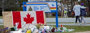 Le bilan de la tuerie au Canada passe à 23 morts (police) Le bilan de la tuerie au Canada passe à 23 morts (police)