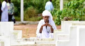 Au Sénégal, le coronavirus impose un deuil éternel aux familles des expatriés Au Sénégal, le coronavirus impose un deuil éternel aux familles des expatriés