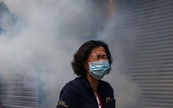 Des milliers de manifestants à Hong Kong contre la loi sur la sécurité Des milliers de manifestants à Hong Kong contre la loi sur la sécurité