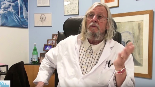 HYDROXYCHLOROQUINE : le Professeur Didier Raoult rend public un résumé de son étude (Anglais et Français)
