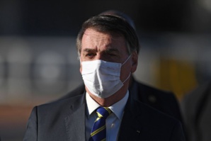 Bolsonaro : Testé positif au coronavirus Bolsonaro : Testé positif au coronavirus